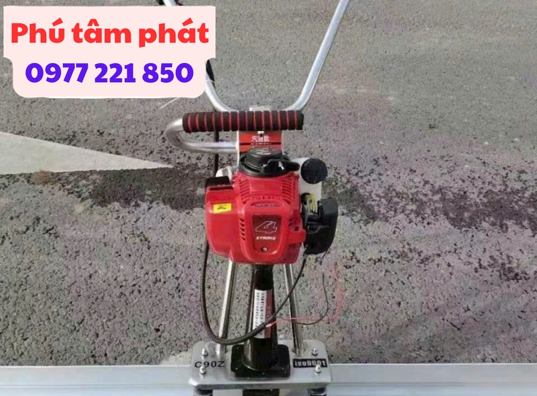 máy đầm thước