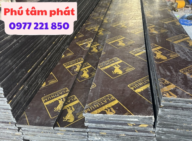 Ván coffa phủ phim đủ quy cách khổ  dài 4m 